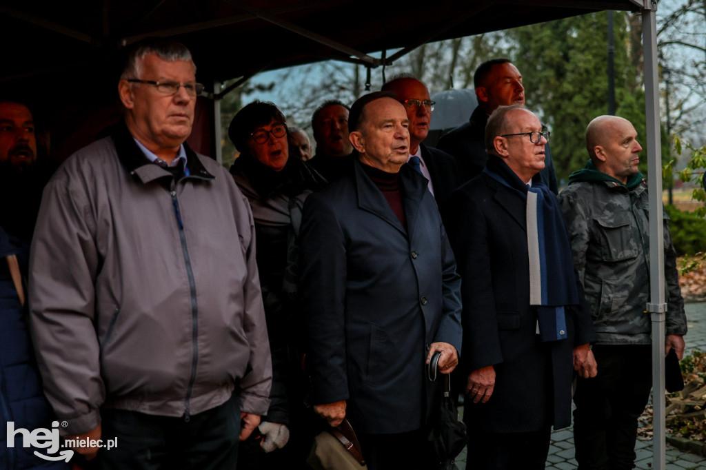 Ogień Niepodległości i Śpiewanki Patriotyczne