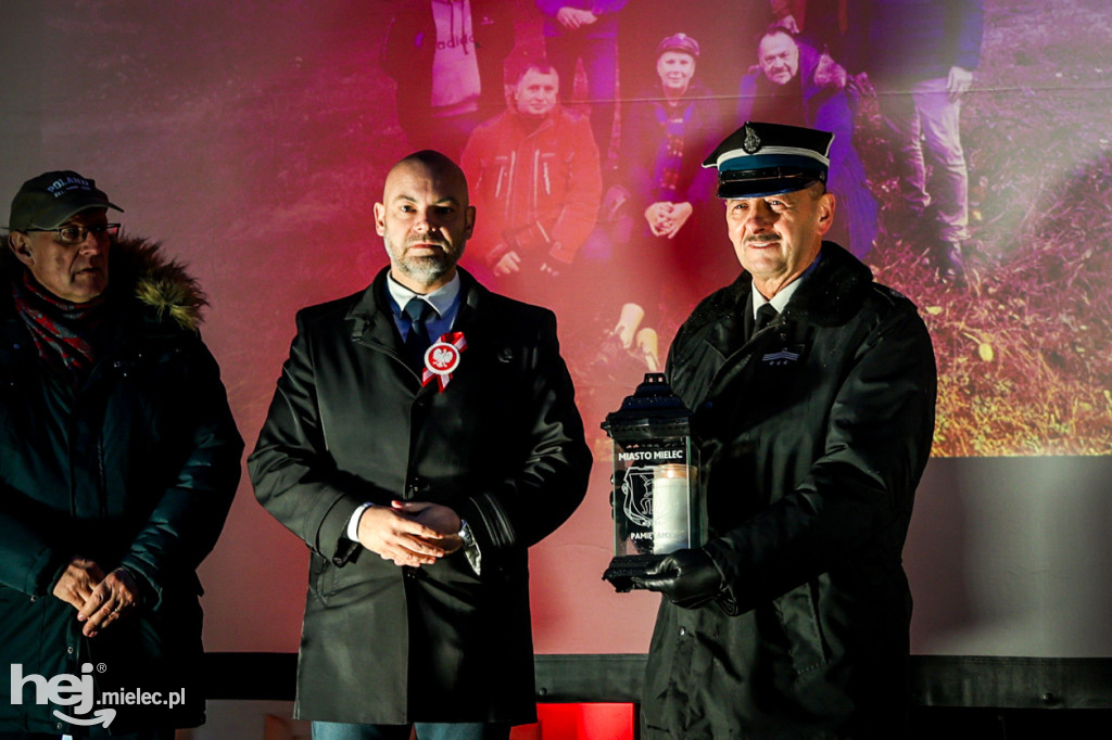 Ogień Niepodległości i Śpiewanki Patriotyczne