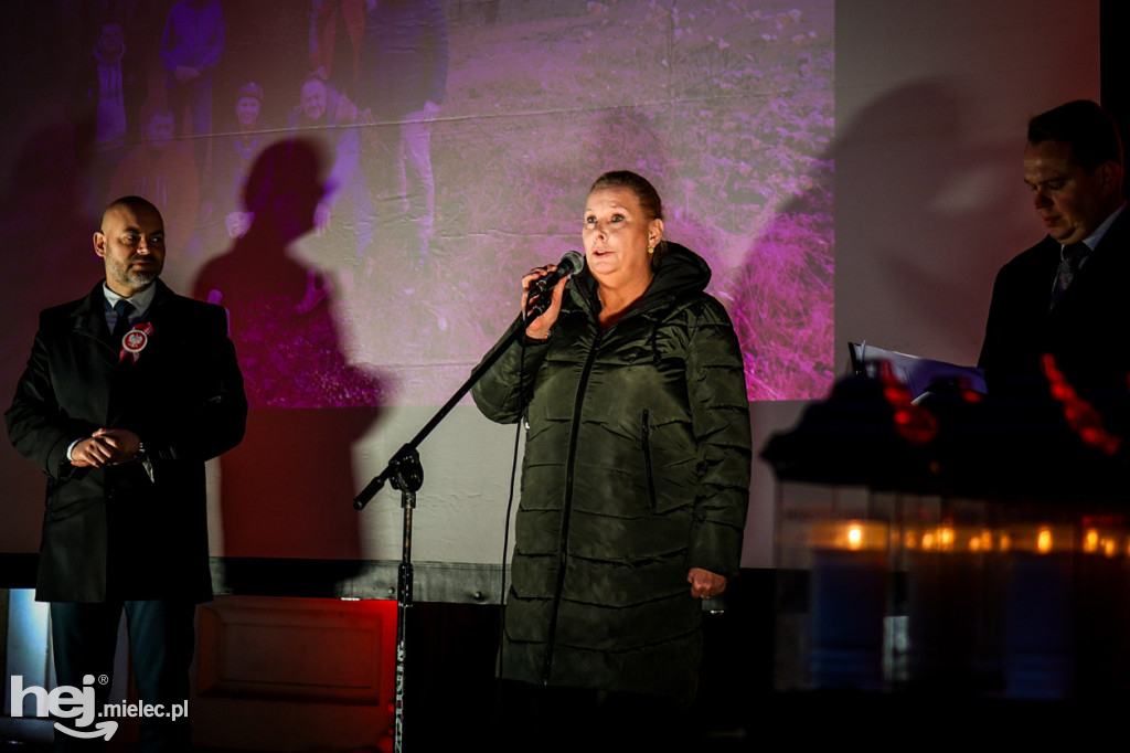 Ogień Niepodległości i Śpiewanki Patriotyczne