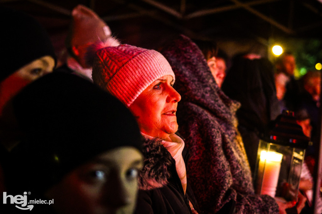 Ogień Niepodległości i Śpiewanki Patriotyczne