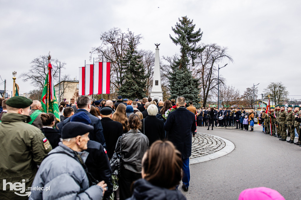 Święto Niepodległości - uroczystości pod Pomnikiem Wolności