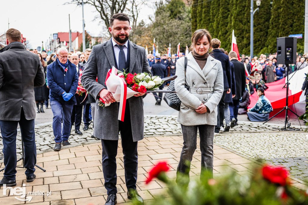 Święto Niepodległości - uroczystości pod Pomnikiem Wolności