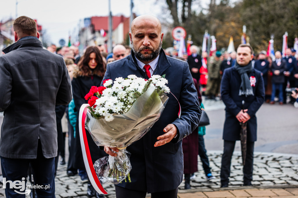 Święto Niepodległości - uroczystości pod Pomnikiem Wolności