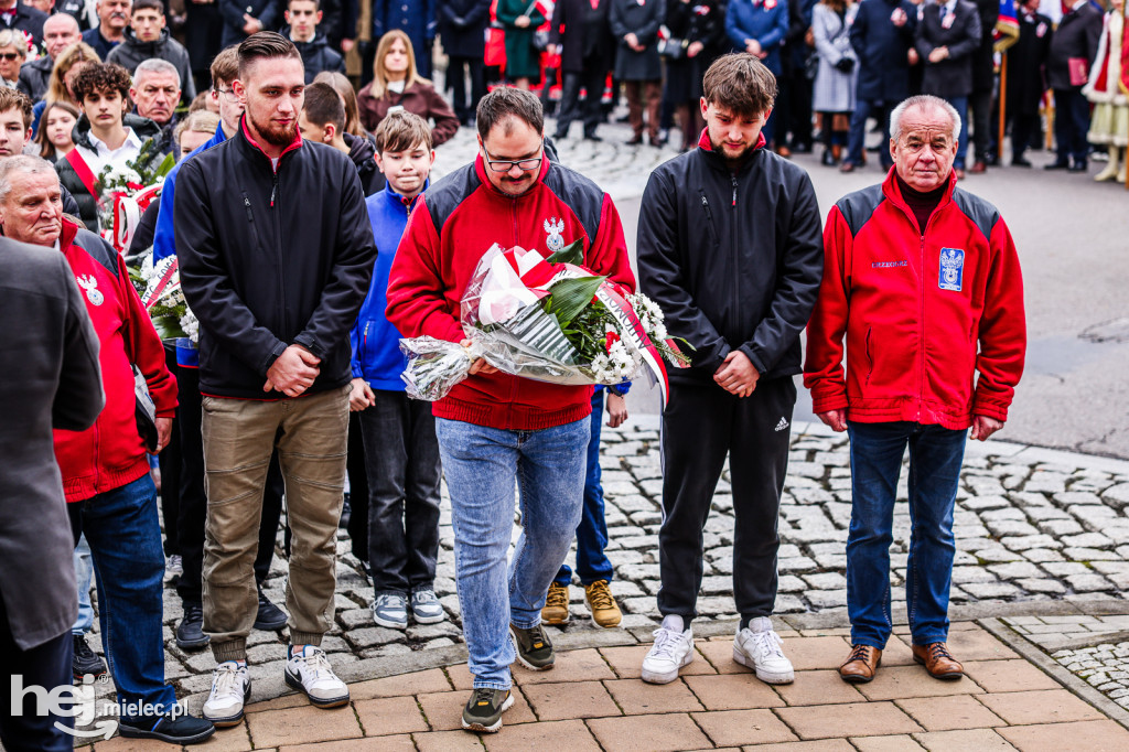 Święto Niepodległości - uroczystości pod Pomnikiem Wolności