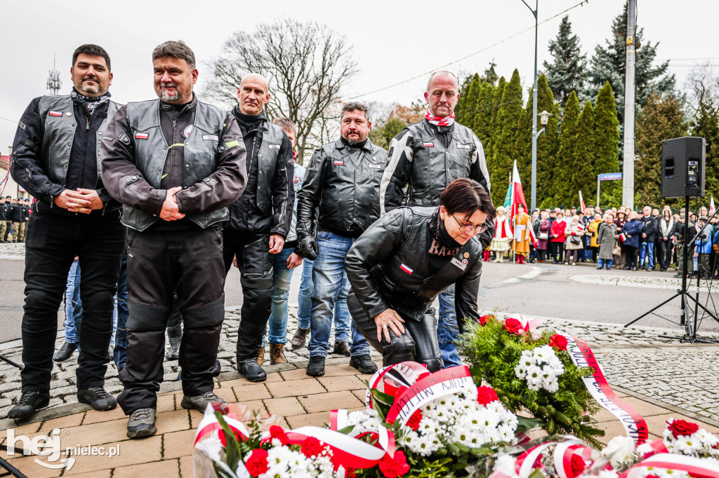 Święto Niepodległości - uroczystości pod Pomnikiem Wolności