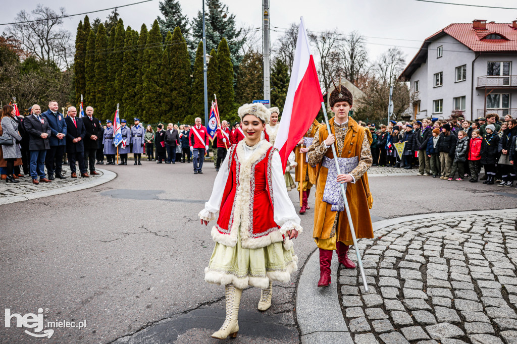 Święto Niepodległości - parada sztandarów i motocyklistów