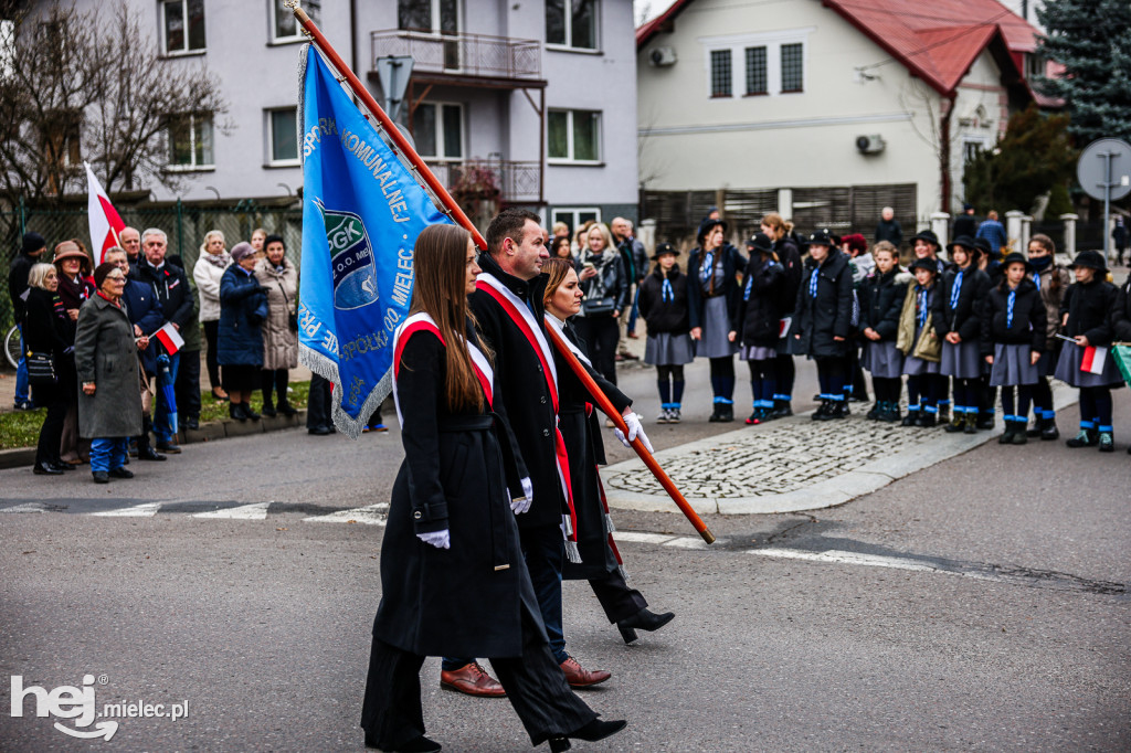 Święto Niepodległości - parada sztandarów i motocyklistów