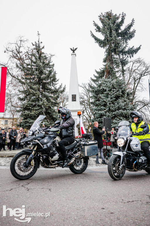 Święto Niepodległości - parada sztandarów i motocyklistów