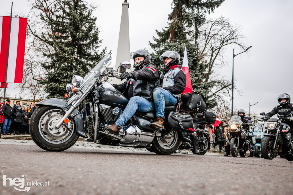 Święto Niepodległości - parada sztandarów i motocyklistów