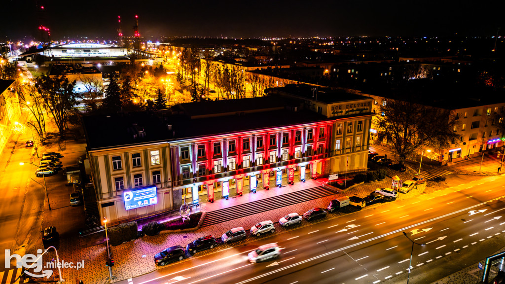 Dom Kultury SCK w narodowych barwach