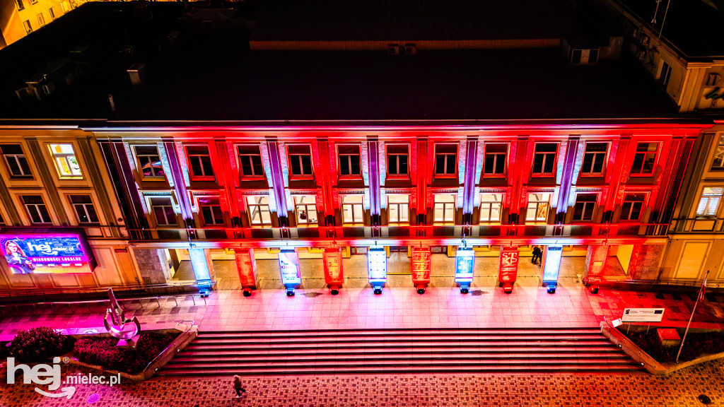 Dom Kultury SCK w narodowych barwach