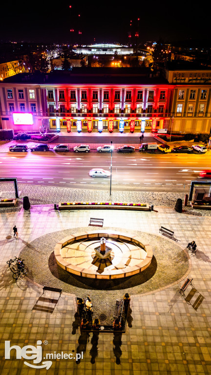 Dom Kultury SCK w narodowych barwach