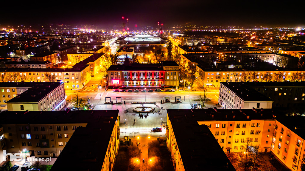 Dom Kultury SCK w narodowych barwach