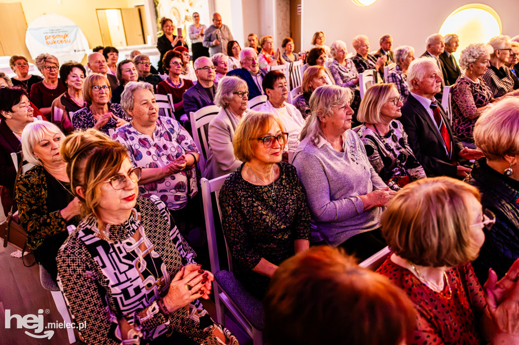 Podkarpacki pozarządowy i senioralny promyk sukcesu – Senior Roku 2025