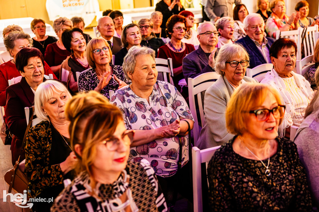 Podkarpacki pozarządowy i senioralny promyk sukcesu – Senior Roku 2025