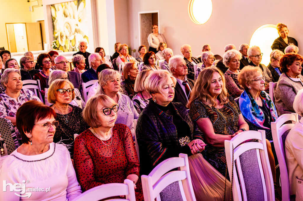 Podkarpacki pozarządowy i senioralny promyk sukcesu – Senior Roku 2025