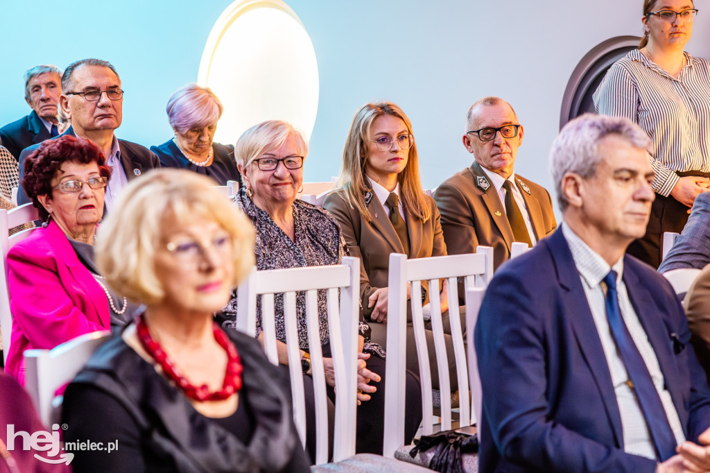 Podkarpacki pozarządowy i senioralny promyk sukcesu – Senior Roku 2025