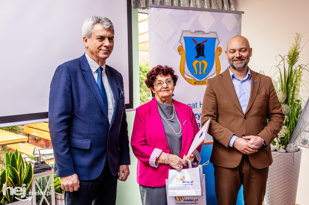 Podkarpacki pozarządowy i senioralny promyk sukcesu – Senior Roku 2025