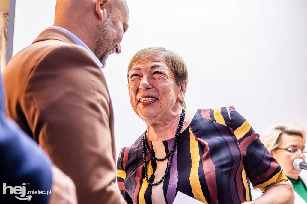 Podkarpacki pozarządowy i senioralny promyk sukcesu – Senior Roku 2025