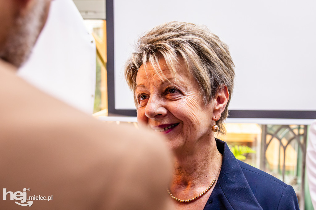 Podkarpacki pozarządowy i senioralny promyk sukcesu – Senior Roku 2025