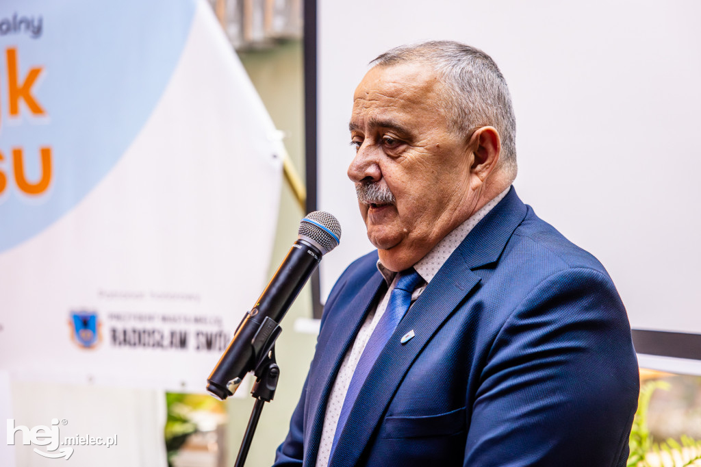 Podkarpacki pozarządowy i senioralny promyk sukcesu – Senior Roku 2025