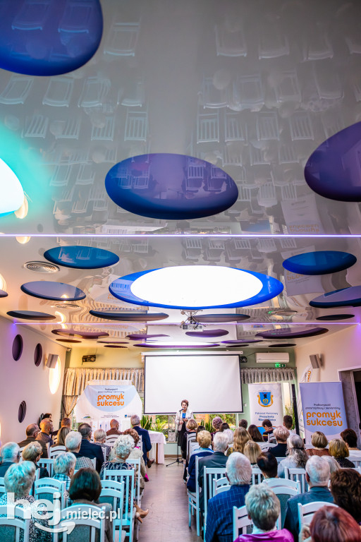 Podkarpacki pozarządowy i senioralny promyk sukcesu – Senior Roku 2025