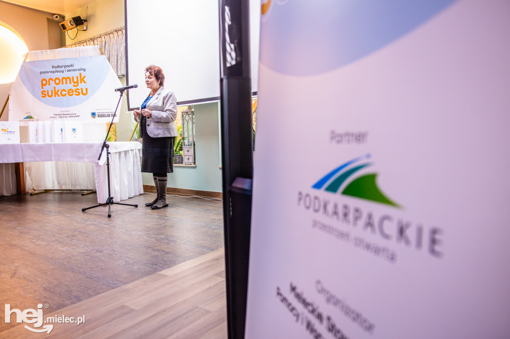 Podkarpacki pozarządowy i senioralny promyk sukcesu – Senior Roku 2025