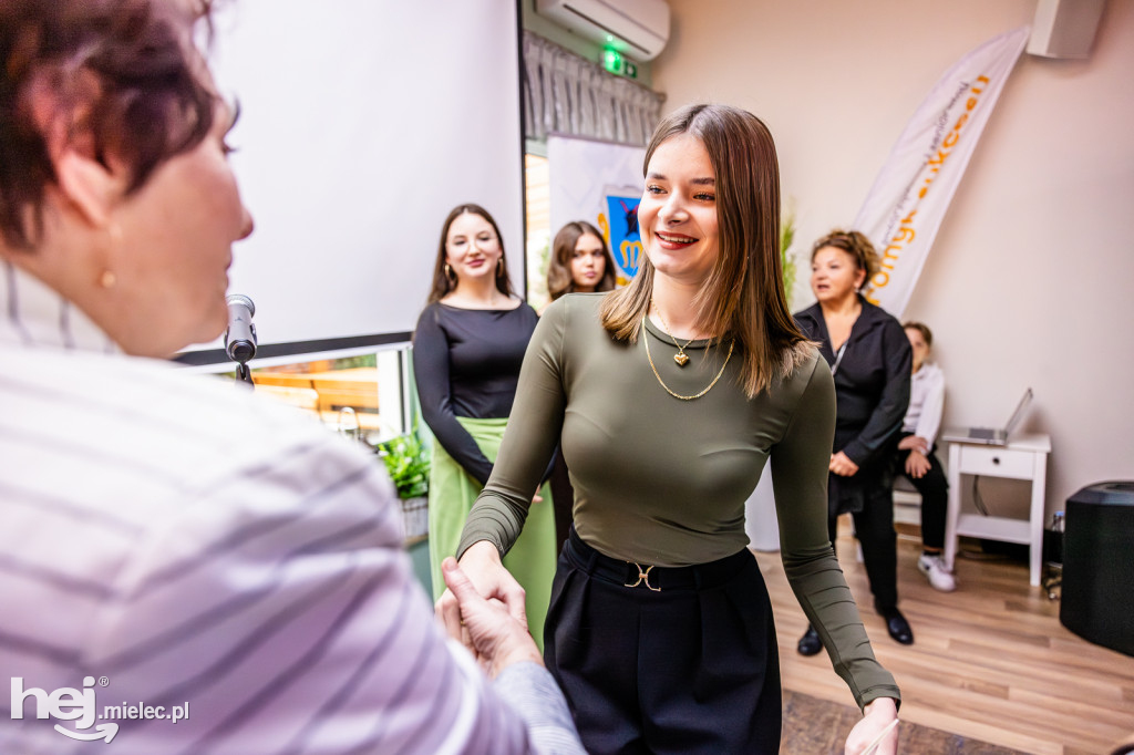 Podkarpacki pozarządowy i senioralny promyk sukcesu – Senior Roku 2025