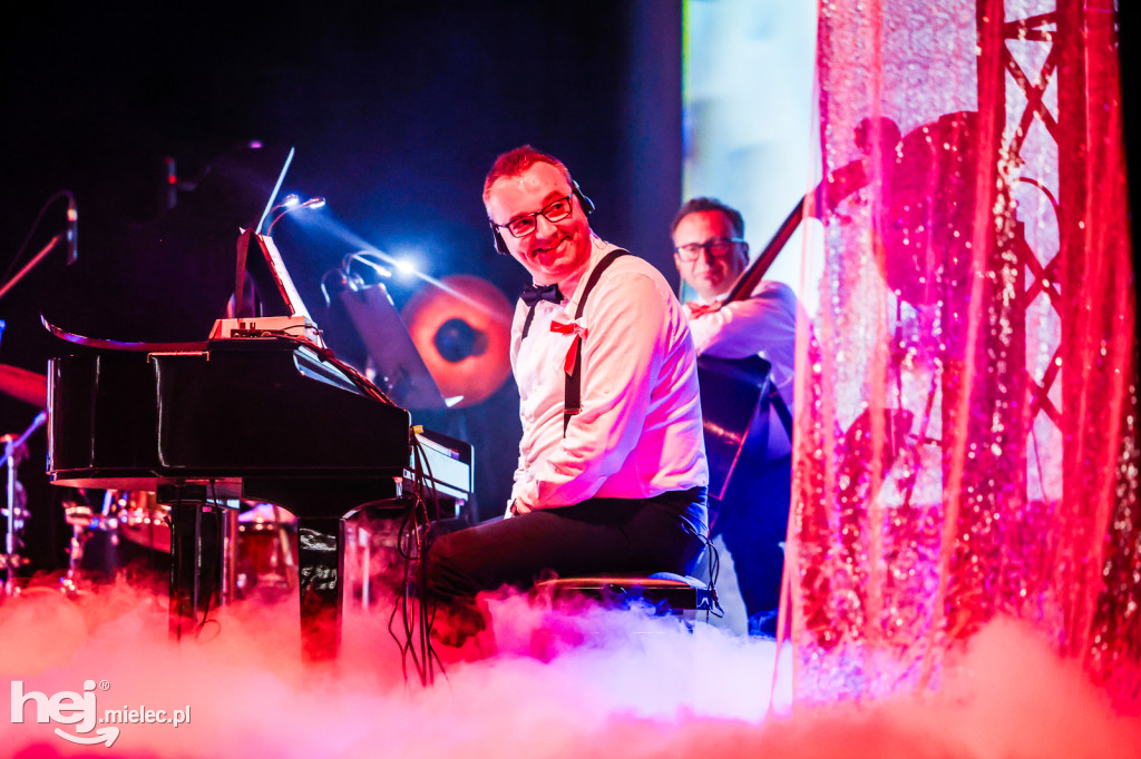 Koncert Nareszcie Niepodległa - piosenki 20-lecia międzywojennego w DK Przecław