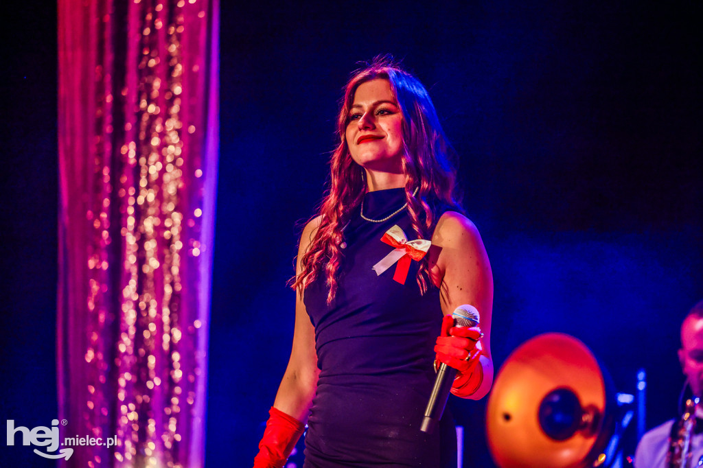 Koncert Nareszcie Niepodległa - piosenki 20-lecia międzywojennego w DK Przecław