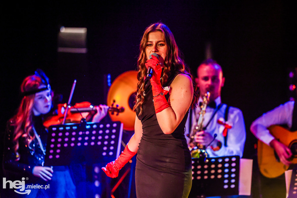 Koncert Nareszcie Niepodległa - piosenki 20-lecia międzywojennego w DK Przecław