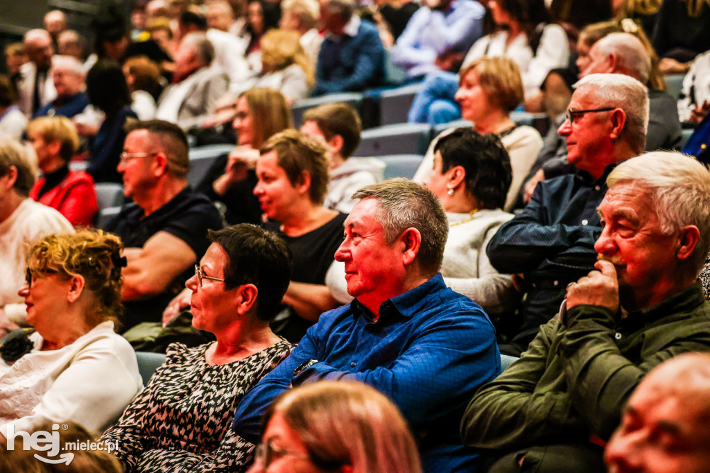 Koncert Nareszcie Niepodległa - piosenki 20-lecia międzywojennego w DK Przecław