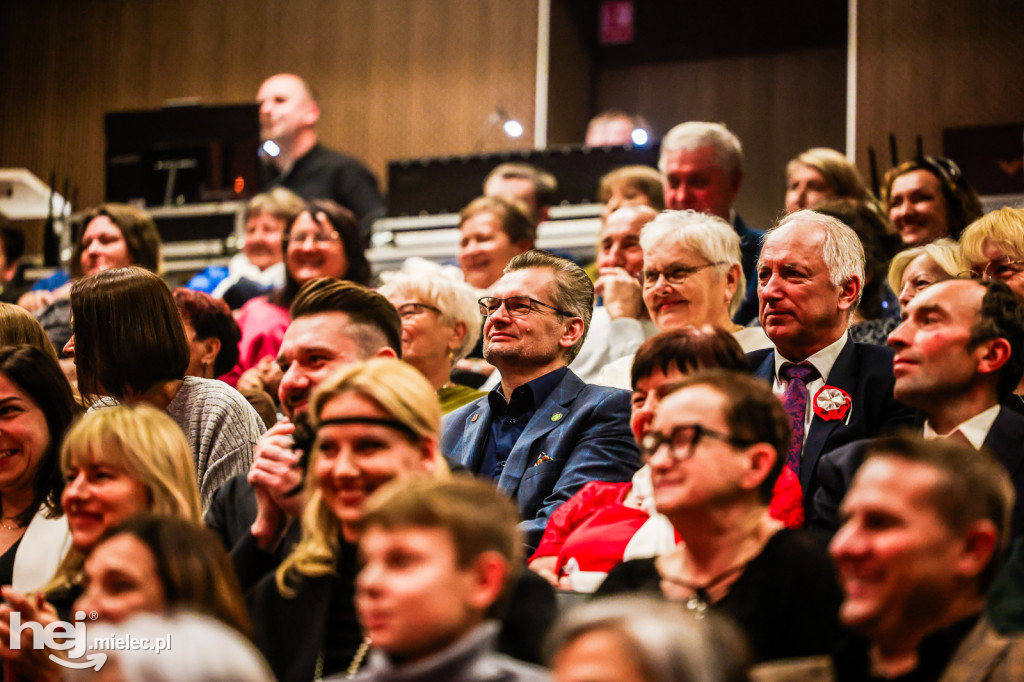 Koncert Nareszcie Niepodległa - piosenki 20-lecia międzywojennego w DK Przecław