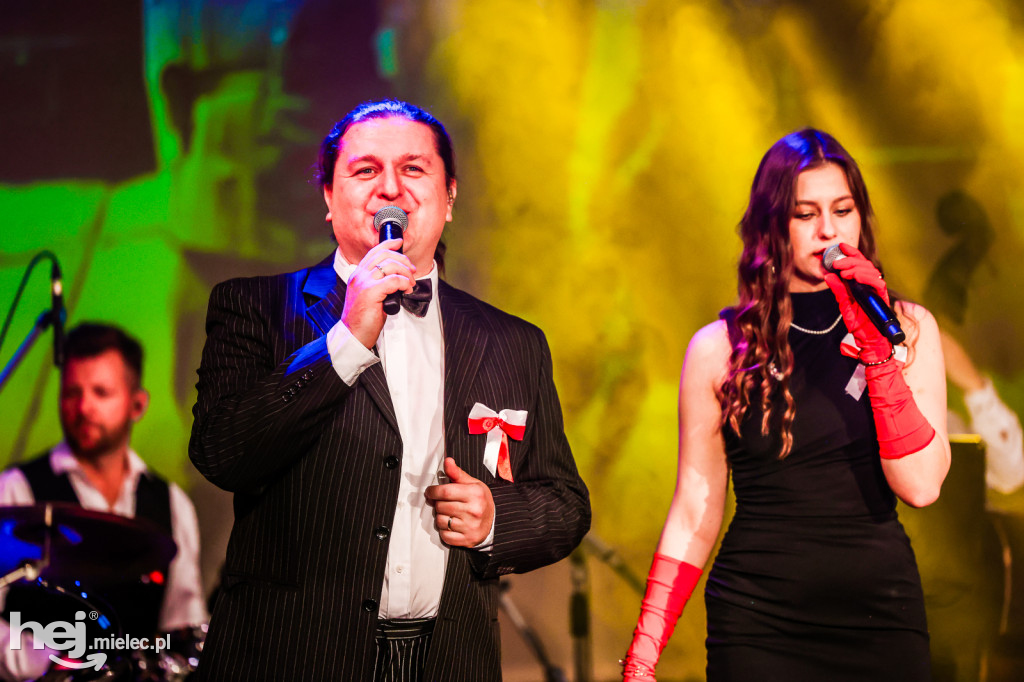 Koncert Nareszcie Niepodległa - piosenki 20-lecia międzywojennego w DK Przecław