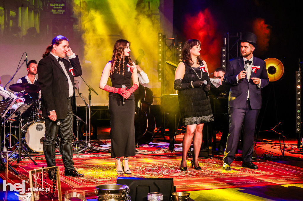 Koncert Nareszcie Niepodległa - piosenki 20-lecia międzywojennego w DK Przecław