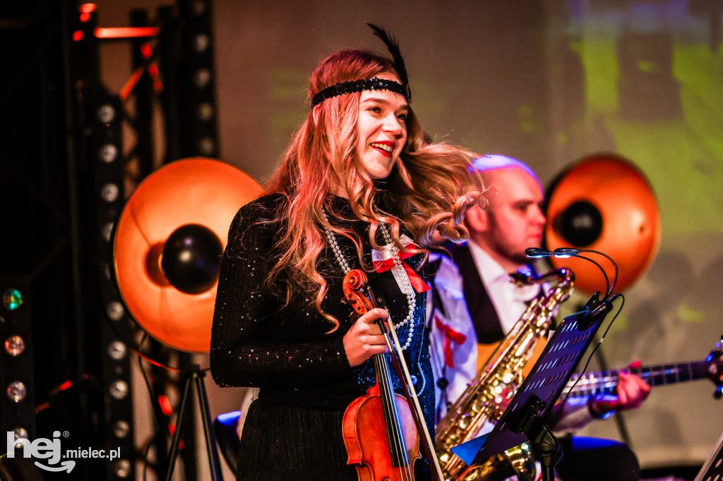 Koncert Nareszcie Niepodległa - piosenki 20-lecia międzywojennego w DK Przecław