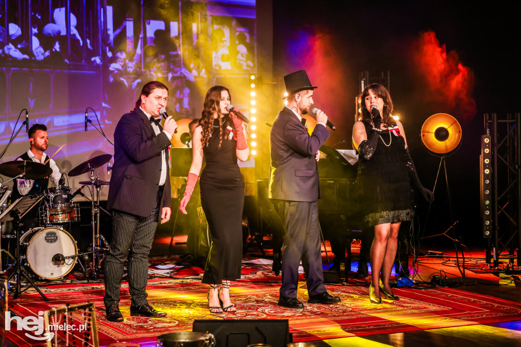 Koncert Nareszcie Niepodległa - piosenki 20-lecia międzywojennego w DK Przecław