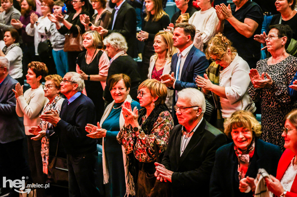 Koncert Nareszcie Niepodległa - piosenki 20-lecia międzywojennego w DK Przecław