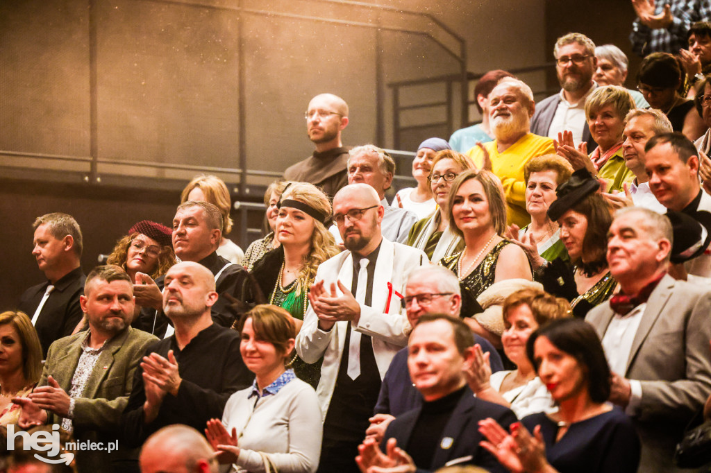 Koncert Nareszcie Niepodległa - piosenki 20-lecia międzywojennego w DK Przecław