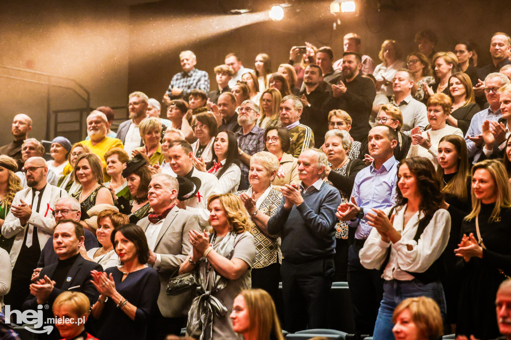Koncert Nareszcie Niepodległa - piosenki 20-lecia międzywojennego w DK Przecław