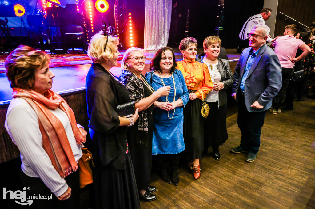 Koncert Nareszcie Niepodległa - piosenki 20-lecia międzywojennego w DK Przecław