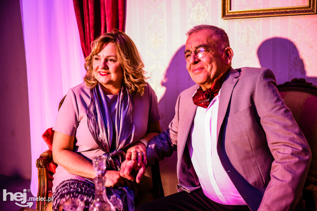 Koncert Nareszcie Niepodległa - piosenki 20-lecia międzywojennego w DK Przecław