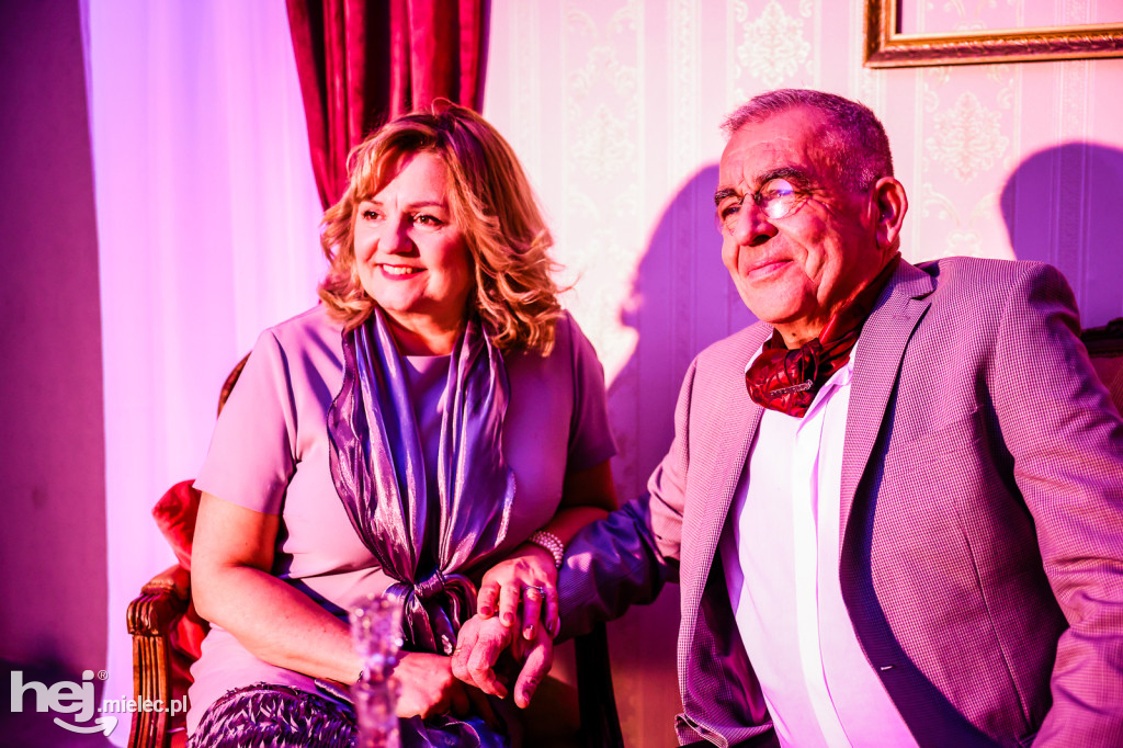 Koncert Nareszcie Niepodległa - piosenki 20-lecia międzywojennego w DK Przecław