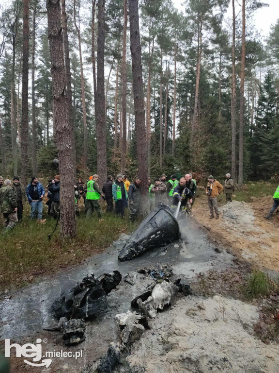 Okrycie rakiety V-2 w lesie, we wsi Blizna