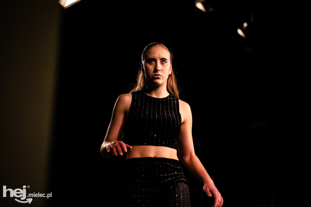 Konfrontacje Kontrasty