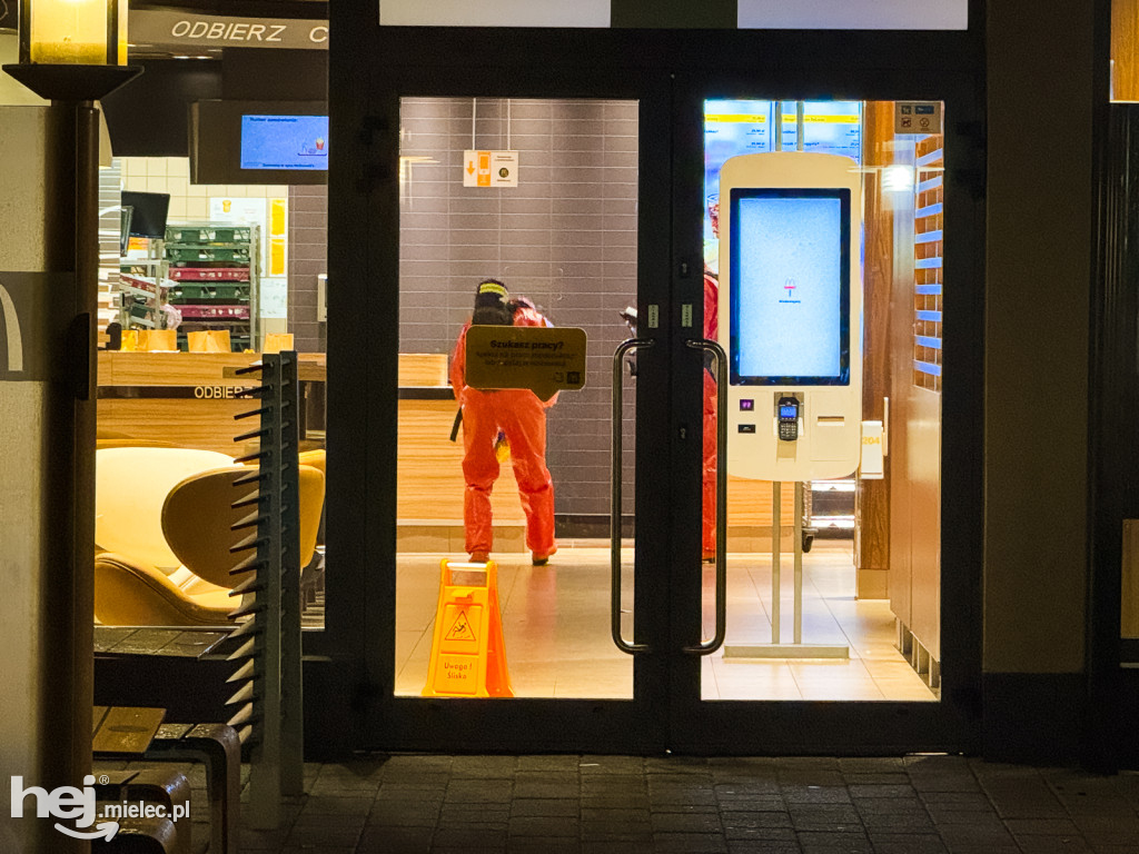 Ewakuacja McDonalds w Mielcu