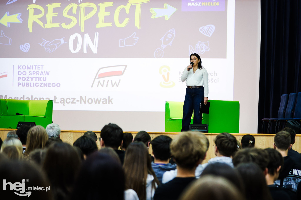 „HEJT OFF, RESPECT ON”