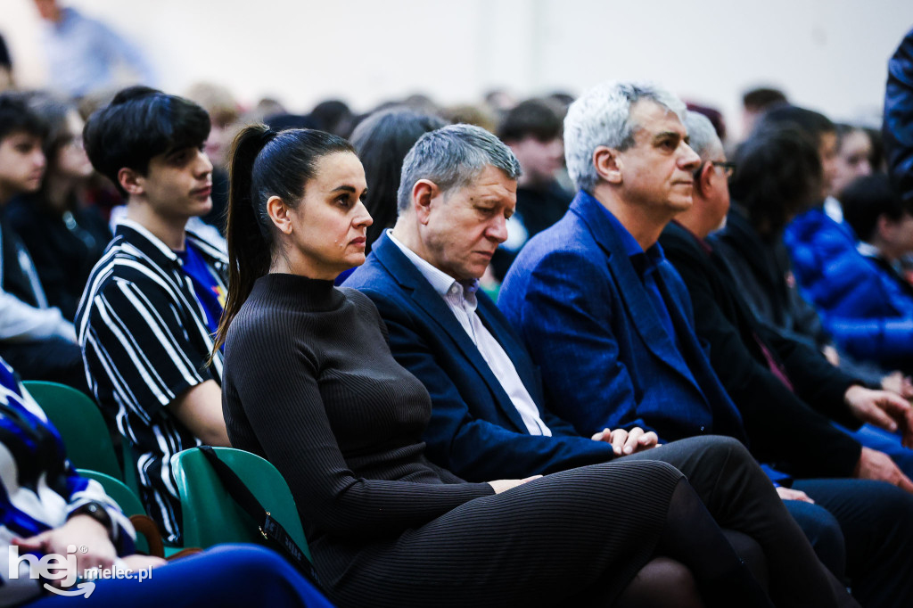 „HEJT OFF, RESPECT ON”