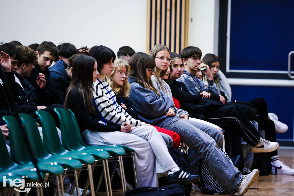 „HEJT OFF, RESPECT ON”