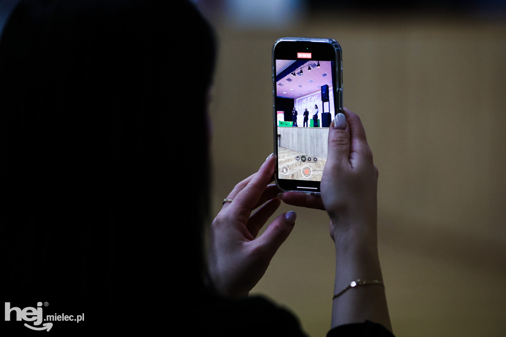 „HEJT OFF, RESPECT ON”